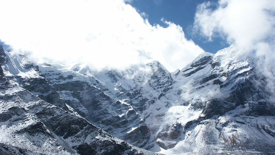 MERA PEAK Tea House Trek